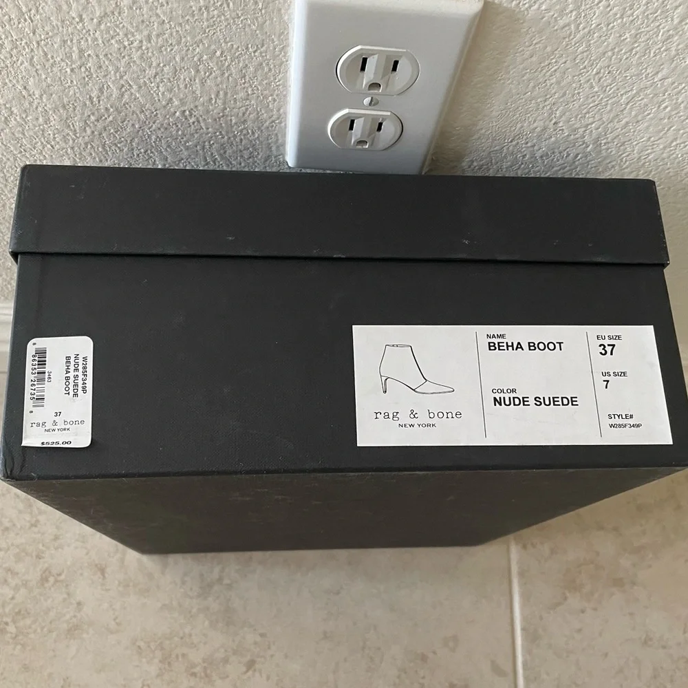 Rag & bone Beha nude suede pointed toe booties boots 7 - Picture 8 of 9